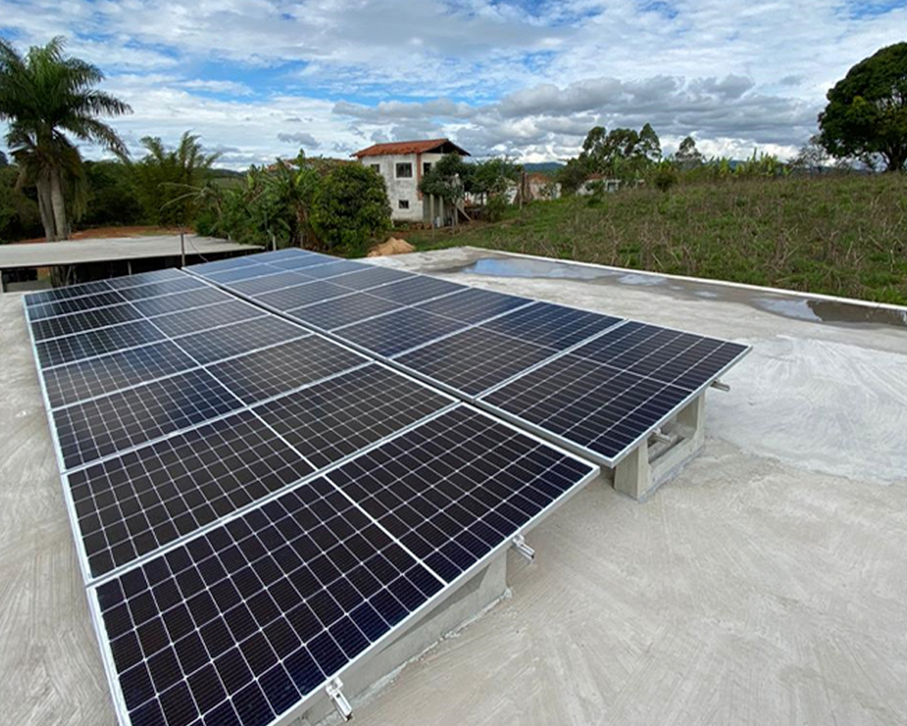 Estruturas inteligentes de concreto para usinas fotovoltaicas