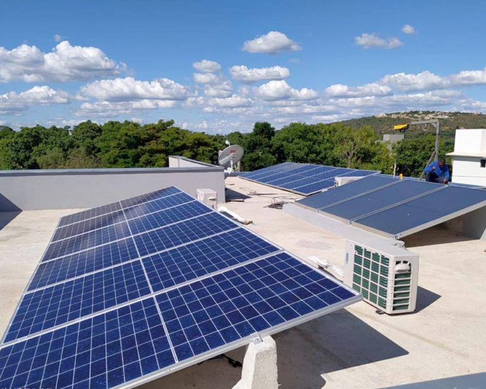 Vantagens da estrutura de concreto para a sua Usina Fotovoltaica